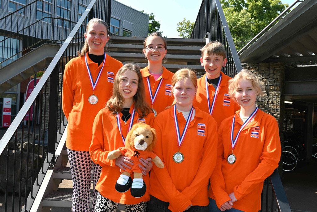 Twee leerlingen door naar internationale finale